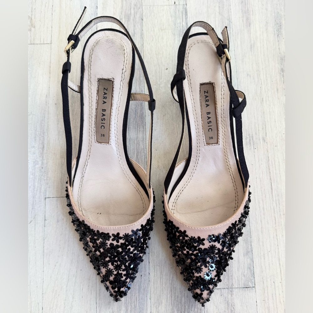 Zara Black and Cream Flower Embellished Mini Heels size EUR 36